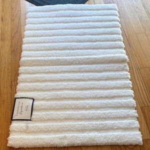 Charter Club White Textured Door Mat